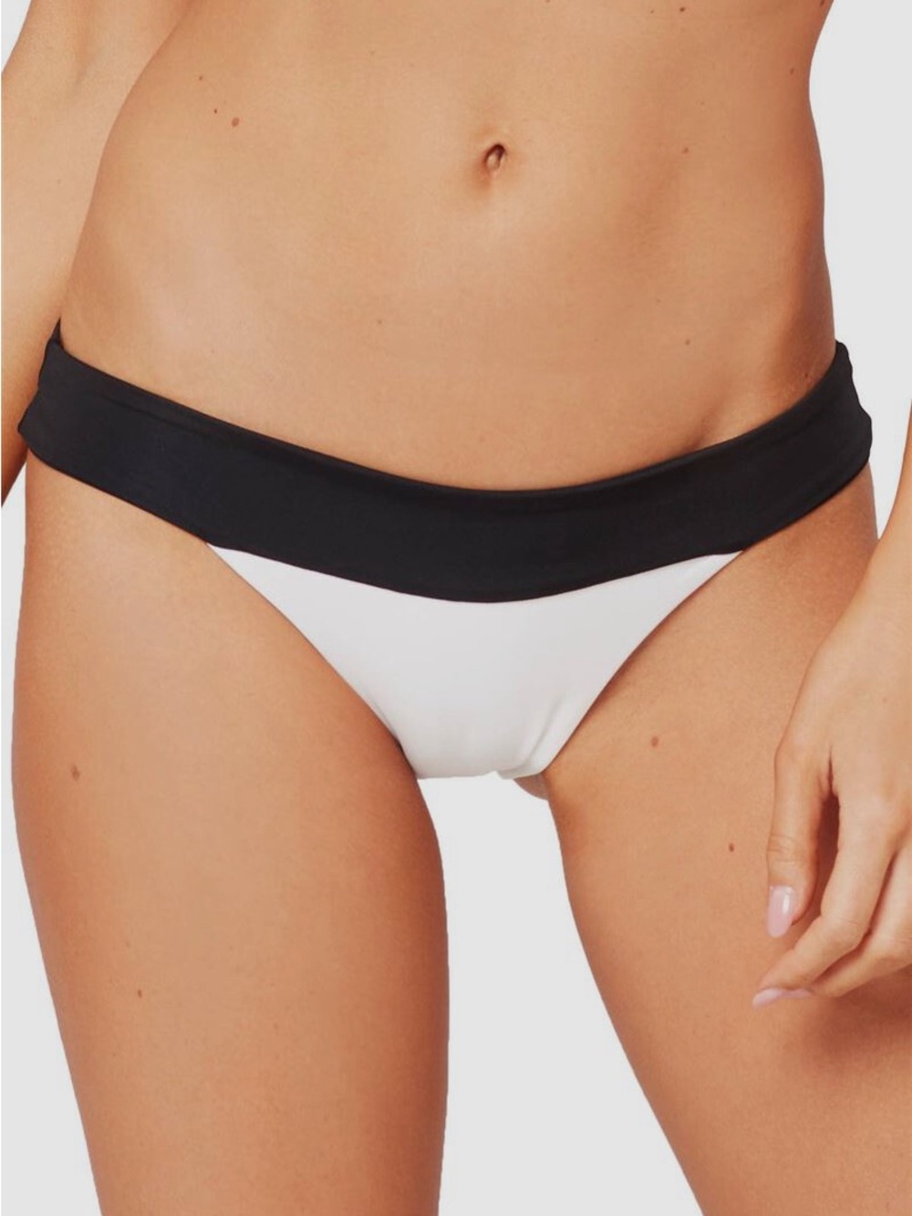 NWOT L*Space bikini bottoms colorblock white black small